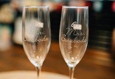 CHAMPAGNE GLASSES